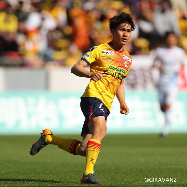 ザムストがプロサッカープレイヤー 佐藤亮選手とスポンサーシップ契約を締結のサブ画像2
