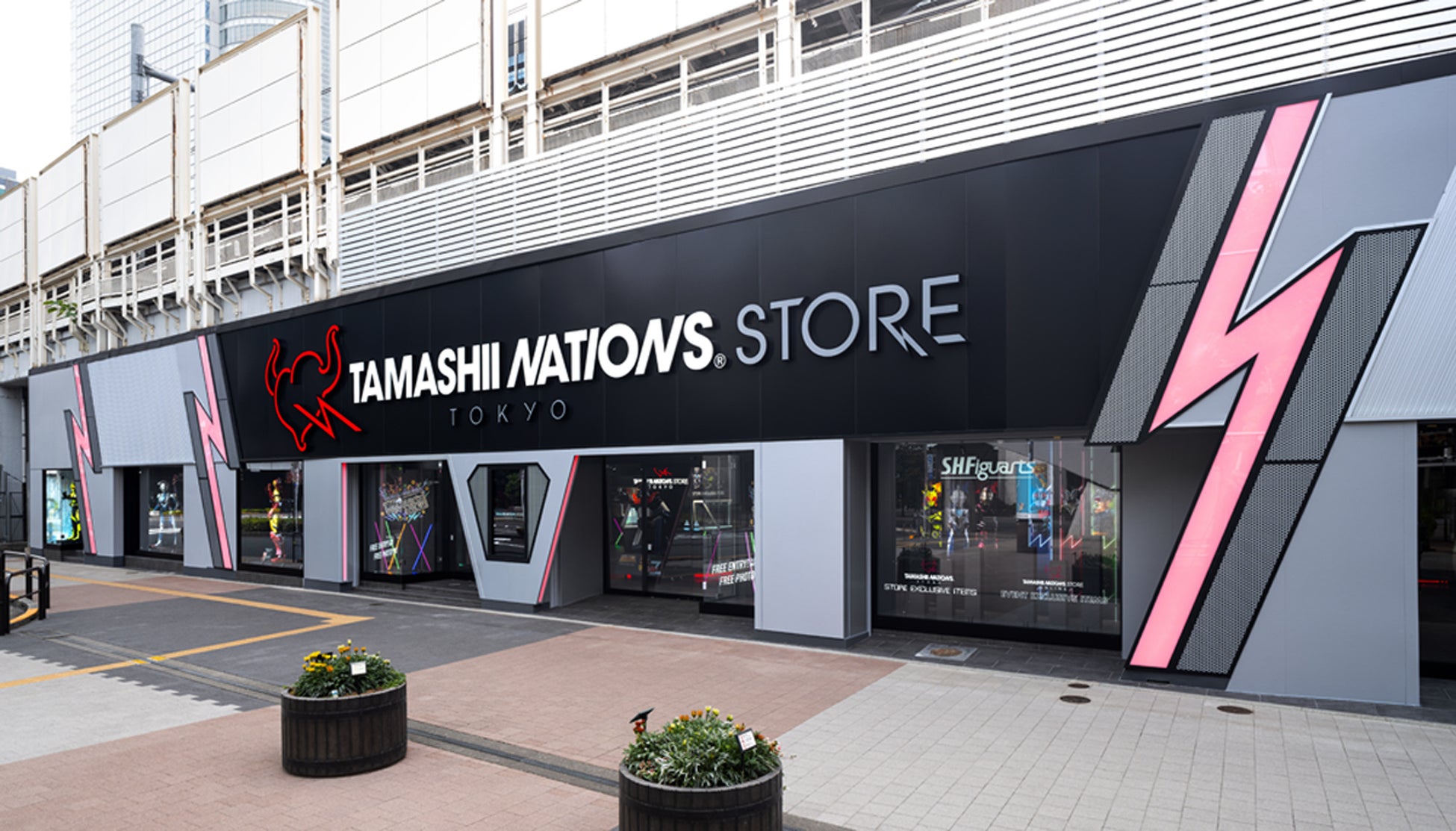『TAMASHII NATIONS STORE TOKYO』リニューアルオープンセレモニー開催レポートのサブ画像15