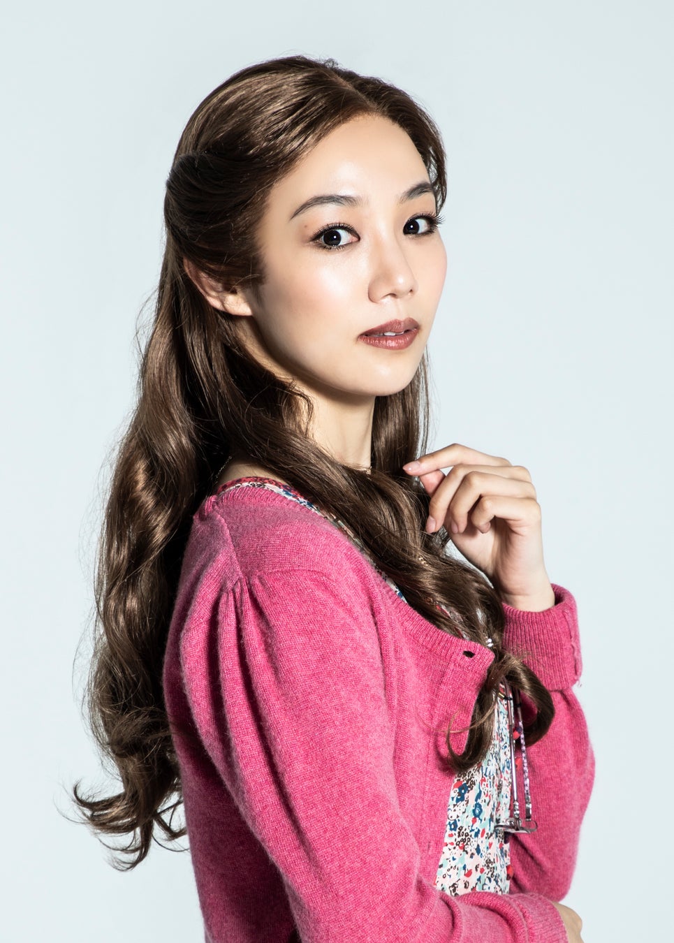 【9/23(金祝)最速抽選開始】2023年春、劇場に“奇跡(ミラクル)”が溢れる―英国ロイヤル・シェイクスピア・カンパニー製作 ミュージカル『マチルダ』ついに日本オリジナルキャスト＆チケット情報発表！のサブ画像15_ミス・ハニー役：咲妃みゆ