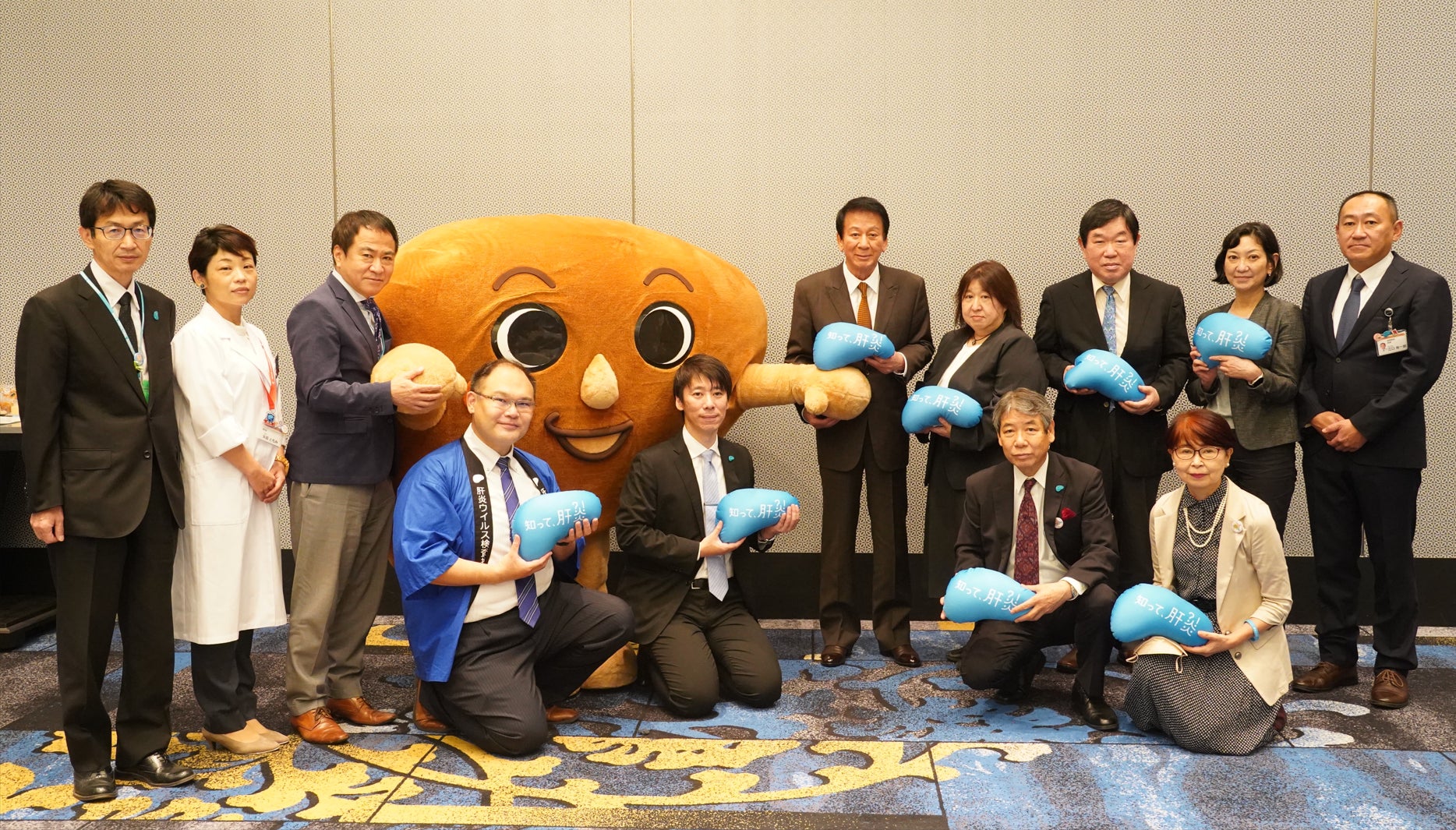 杉良太郎氏が、佐賀県を訪問し肝炎対策を呼びかけるのサブ画像3