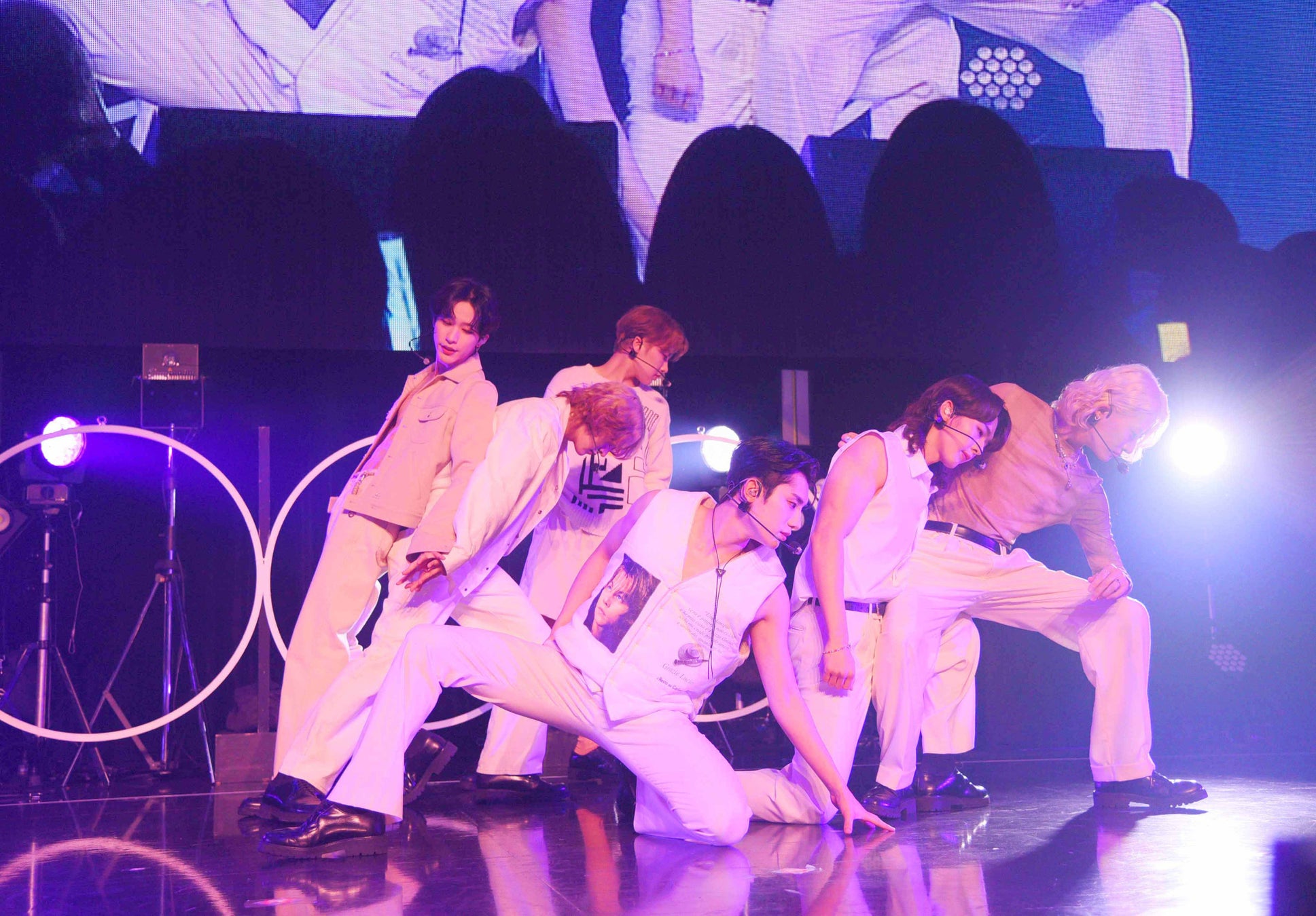 K-POPボーイズグループOnlyOneOfが魅せた最高のパフォーマンス！「2nd Japan Live 2022」をZepp Haneda(TOKYO)にて開催！ のサブ画像2