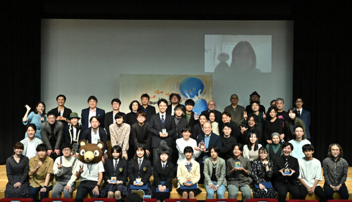 「DigiCon6 JAPAN Awards」最優秀作品は金子 勲矩さん作「Magnified City」に決定！のメイン画像