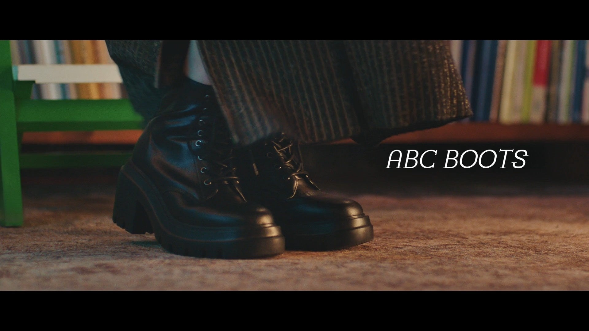 2022FW [ABC BOOTS COLLECTION]がスタート　女優・前田敦子さん出演、新CM「待ち合わせ篇」公開　おしゃれして、ABC BOOTS を履いて軽やかに街中を歩くのサブ画像4