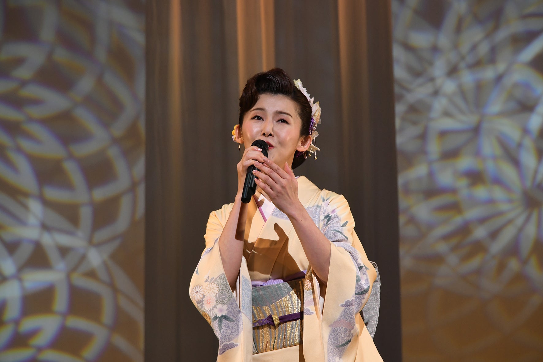 小桜舞子、地元の神奈川で新曲発表コンサートを開催！のサブ画像2