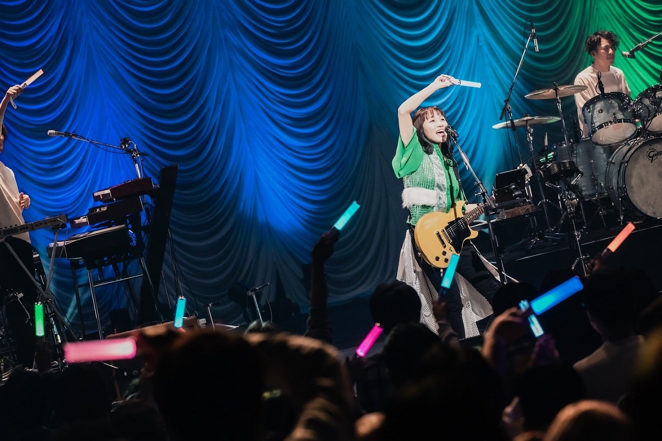 矢井田 瞳が新作『オールライト』を手に地元大阪で新年初ライブ「みんなと一緒にここにいられてよかった！」　　　　　　　　　　　　　　　　　　　　　　　　　　　　　　　　　　　　　　　　　　　　　のサブ画像4