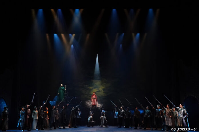 【舞台写真・コメント】ミュージカル『キングアーサー』 フレンチロックにのせて描かれるケルトの騎士たちの物語ついに開幕！のメイン画像