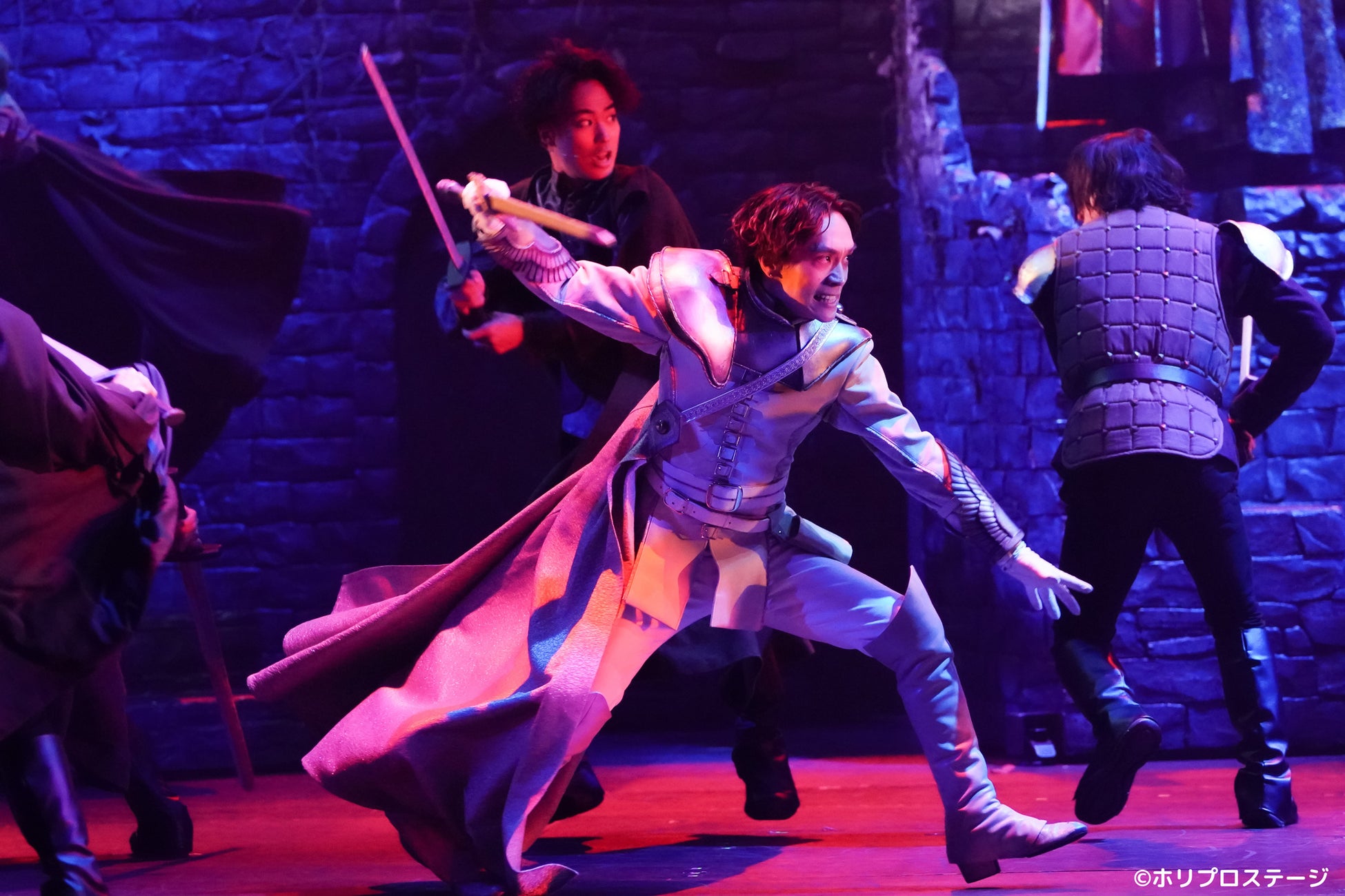 【舞台写真・コメント】ミュージカル『キングアーサー』 フレンチロックにのせて描かれるケルトの騎士たちの物語ついに開幕！のサブ画像6_ランスロット役：平間壮一