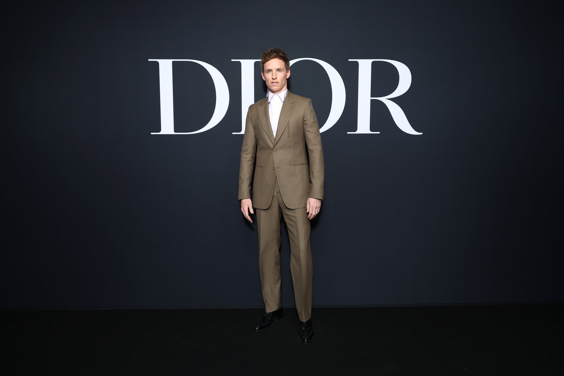 【DIOR】ディオールを纏うセレブリティ＠2023年-2024年ウインター メンズ コレクションのサブ画像4_Eddie Redmayne in Dior