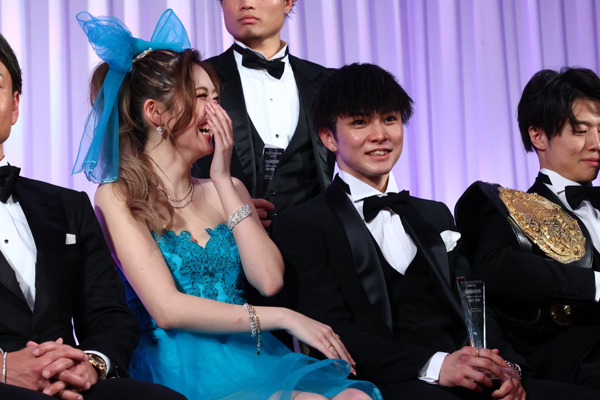 『K-1 AWARDS 2022』表彰式で「軍司 泰斗」選手がMVPに！美川憲一さん、デヴィ夫人、山之内すずさん、ゆうちゃみさん他、豪華プレゼンター陣も受賞をお祝いのサブ画像11