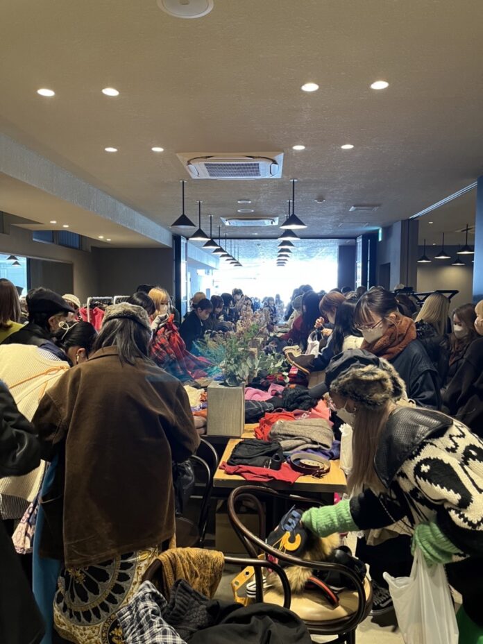 大阪の女子大生起業家がファッションインフルエンサーによるフリーマーケットを開催！ＳＤＧｓのリユースの観点からも若者の間でフリマブームが再燃中！のメイン画像