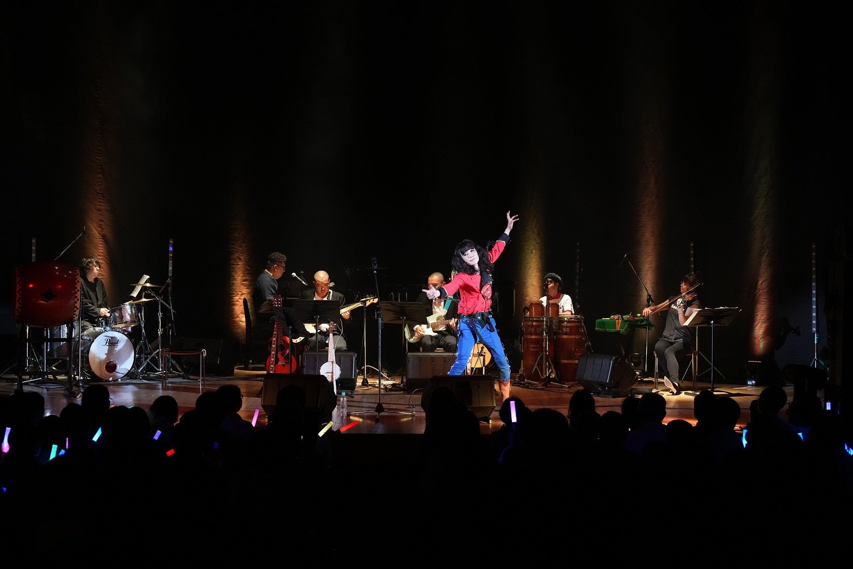 ムード歌謡の貴公子、タブレット純が東京・草月ホールでリサイタル。初挑戦の浪曲からムード歌謡、ジャズまで20曲熱唱のサブ画像3