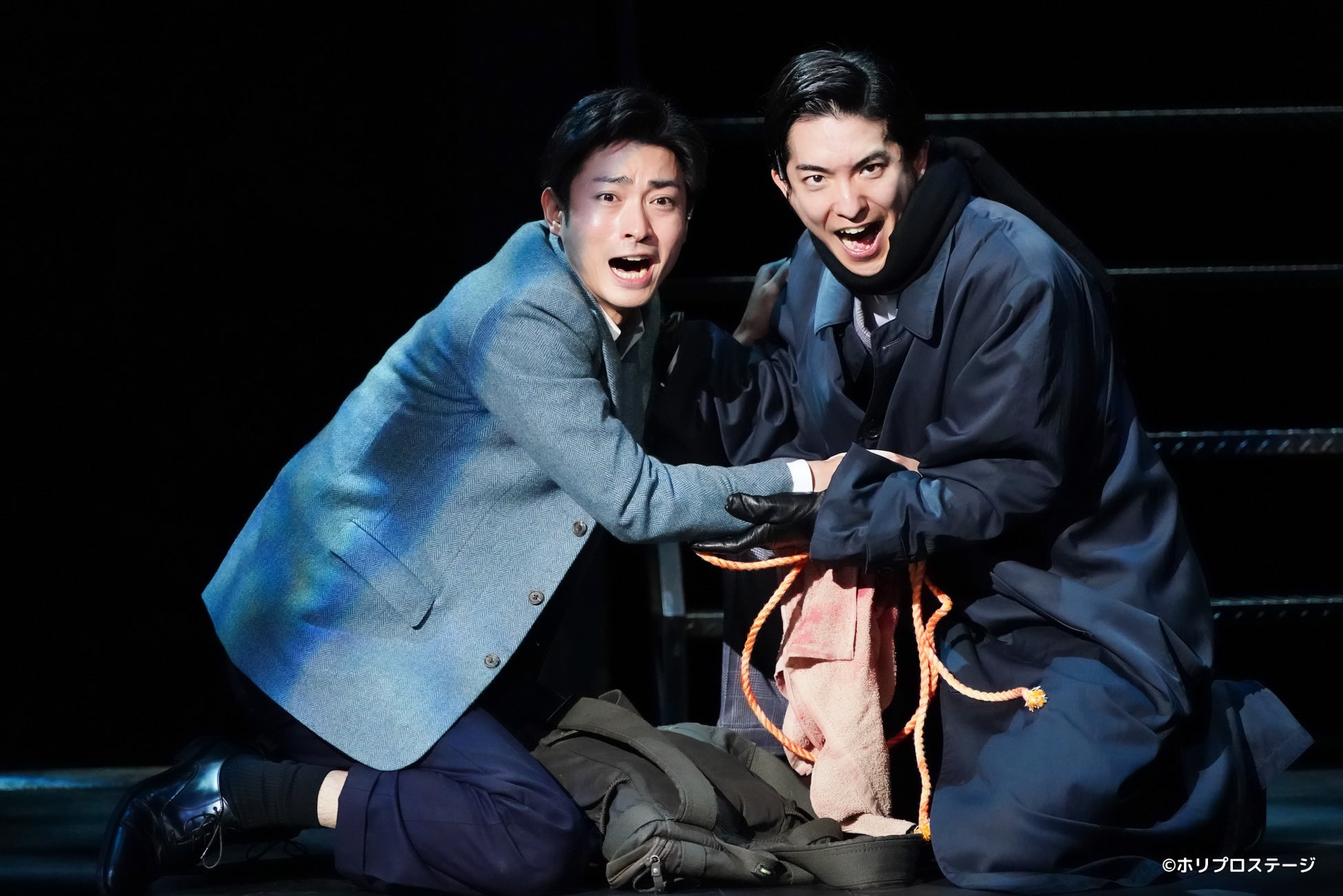 【舞台写真・ダイジェスト映像・コメント】ミュージカル『スリル・ミー』全ペア初日開幕！【栗山民也演出】のサブ画像6_左）私役：木村達成／右）彼役：前田公輝