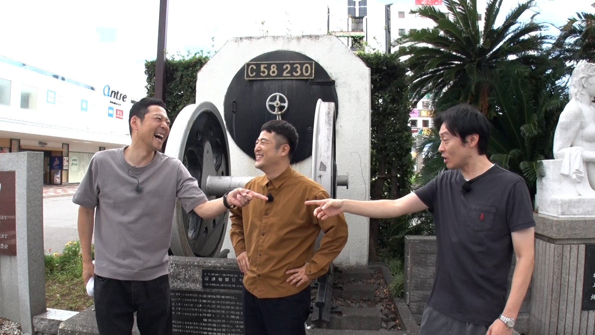 東野幸治と和牛が「ラブライブ！」聖地へ＆藤井聡太八冠の勝負飯を食らう！ 『東野・和牛の全国街ぶらチーキーズ』のサブ画像1