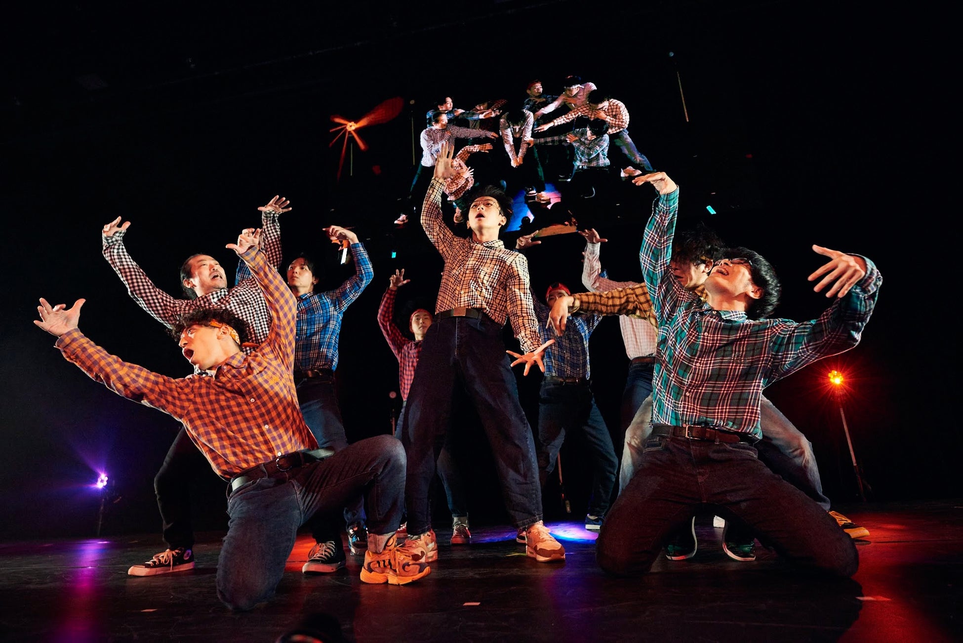 REAL AKIBA BOYZ【速報レポート】15th to 16thライブ大盛況で終幕！成田空港でのコラボ、コンプティーク表紙・特集、オーイシ武道館への出演！2024年ワンマンライブツアー情報を公開のサブ画像1_写真AYATO.