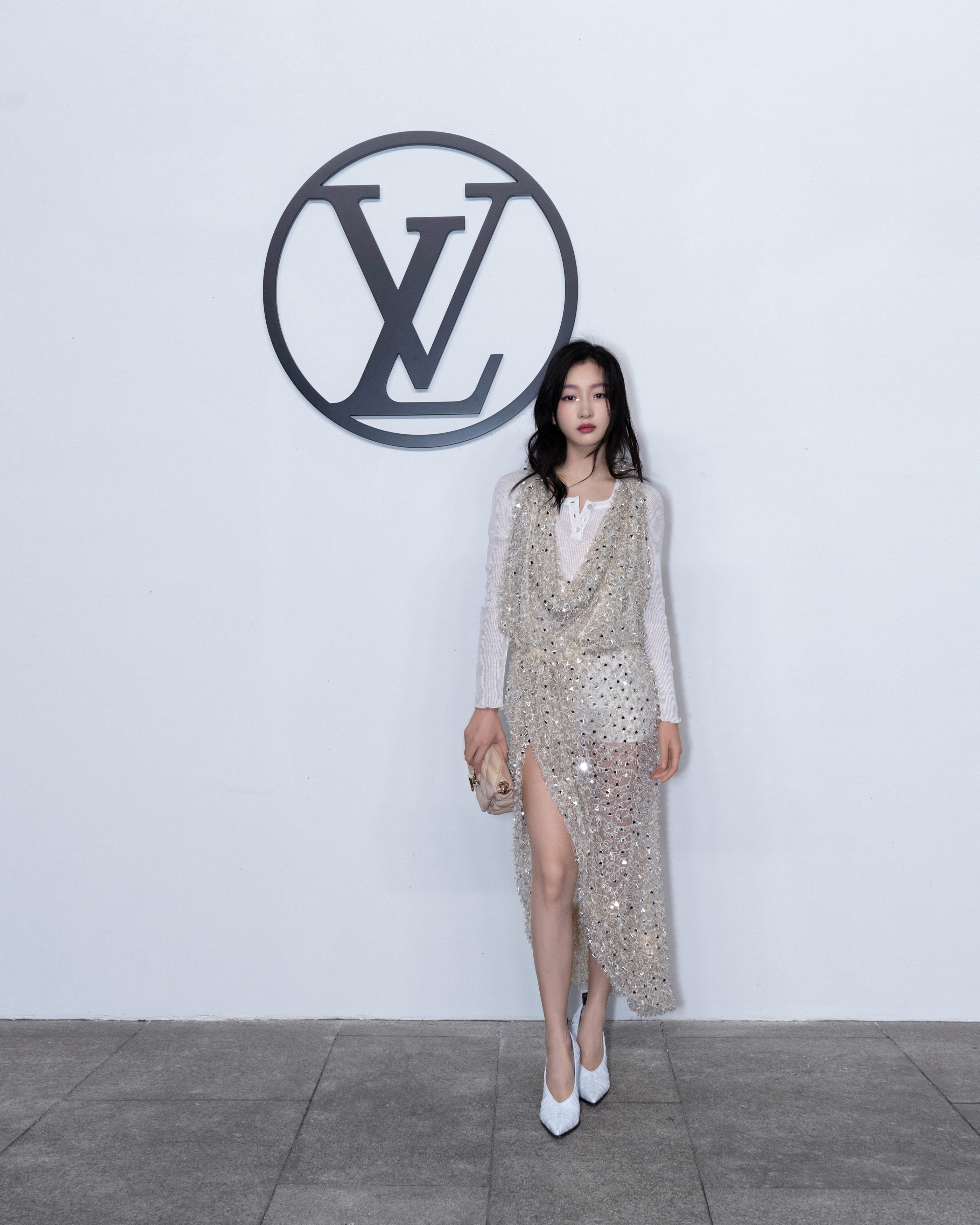 【ルイ·ヴィトン】豪華ゲストが上海で開催した、2024 ウィメンズ·プレフォール ファッションショーに来場のサブ画像6_チョウ·ドンユィ