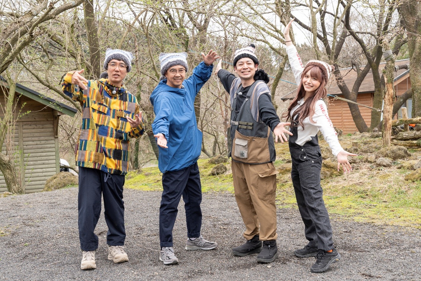 「おぎやはぎのハピキャン」　祝５周年！みんなでアガる！パーティーキャンプ　　　　　　　　　５月１６日（木）から５週にわたり放送のサブ画像1_【左から、小木博明、矢作兼、江崎ばもん、今井アンジェリカ】