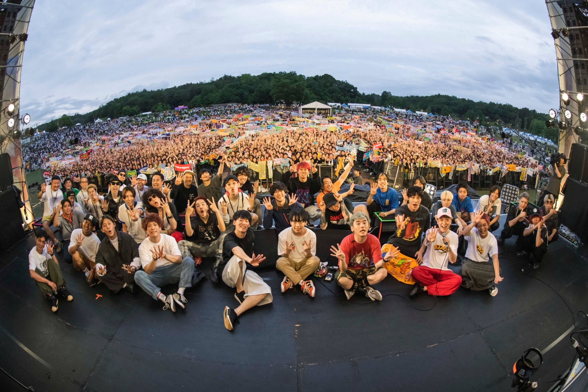 フォーリミ主催「YON FES 2024」雨の中で掛かった音楽の虹のサブ画像2_Photo：ヤオタケシ