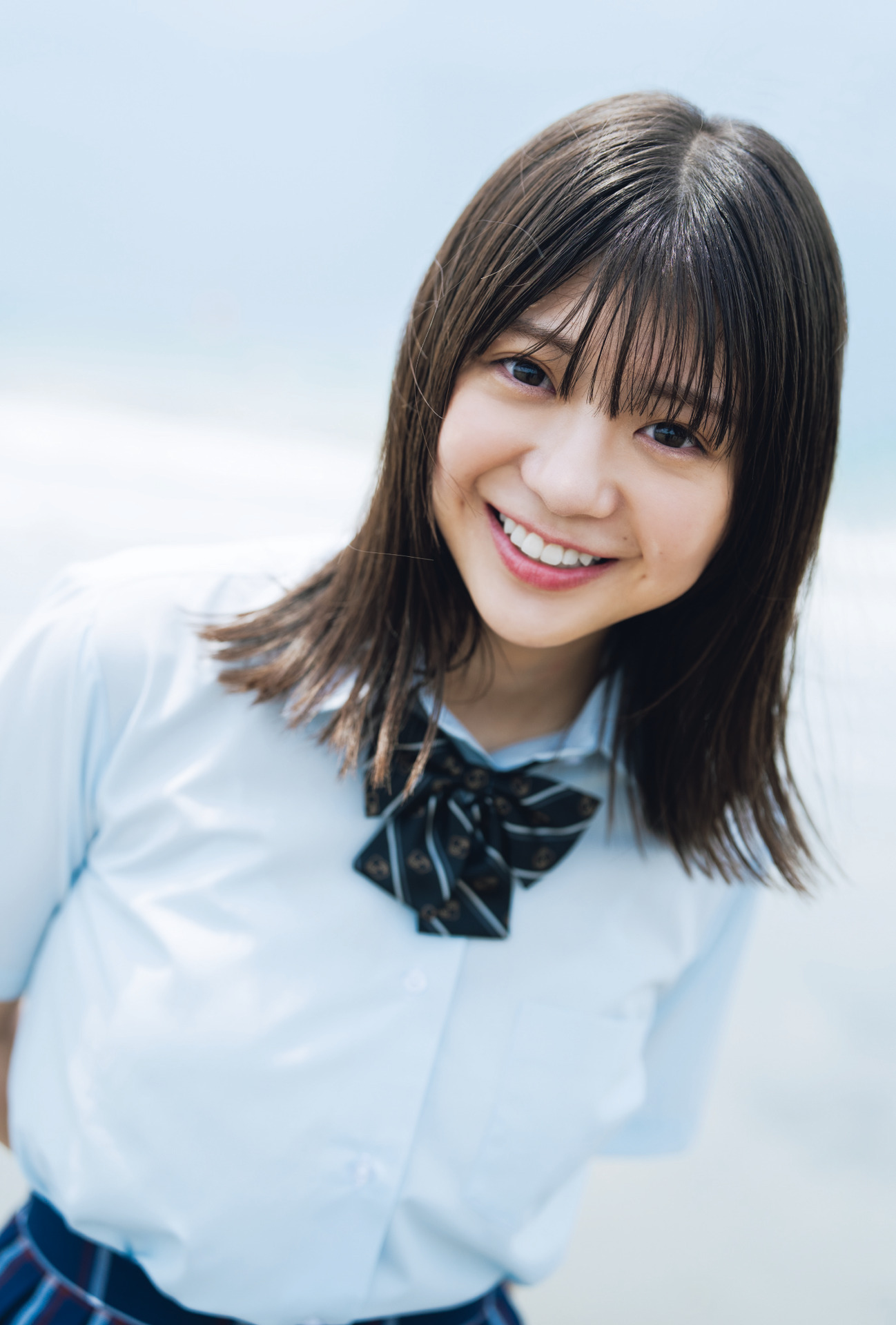 “この夏を待ちわびていたー”7/29(月)発売！ 乃木坂46・冨里奈央が表紙を飾る「B.L.T. SUMMER CANDY 2024」の表紙絵柄を解禁！のサブ画像10_「B.L.T. SUMMER CANDY 2024」セブンネットショッピング購入特典ポストカード【冨里奈央（乃木坂46）】