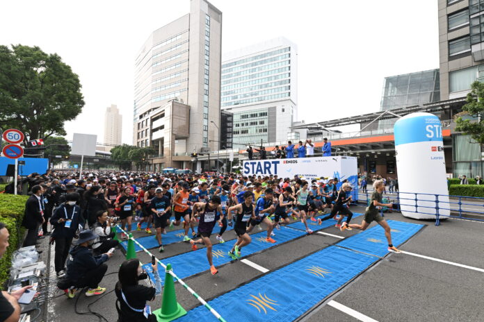 全国＆海外から集まった25,000名超のランナーが横浜の街を走る！「横浜マラソン2024」開催！のメイン画像