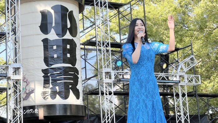 門松みゆき、小田原ちょうちんまつりステージで地元に感謝。提灯より大きな存在に。のメイン画像