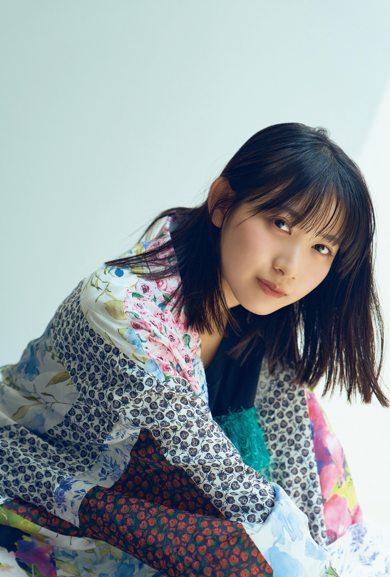 見惚れる、果てしない可能性――。櫻坂46・的野美青が表紙を飾る「blt graph.vol.106」の表紙＆ポスターが解禁！のサブ画像5_「blt graph.vol.106」セブンネットショッピング購入特典ポストカード【八木仁愛（僕が見たかった青空）】