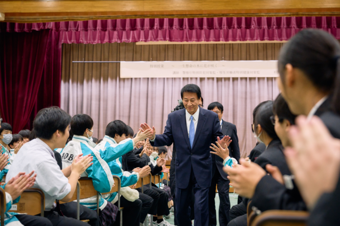 杉特別防犯対策監が茨城県茨城町を訪問特殊詐欺被害防止対策を呼びかけのメイン画像