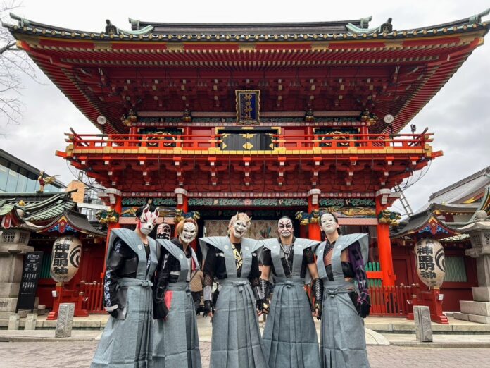 SNS総フォロワー数150万人超え！謎のお面ダンス集団「O-MENZ」神田明神での節分祭に登場。のメイン画像