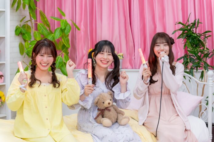 SWEET STEADYがパジャマでおはこカラオケや歌割りシャッフル、本格コスプレに挑戦！ 「祝1周年 SWEET STEADYのぱぱぱぱじゃまぱーてぃー！」Hulu配信スタートのメイン画像