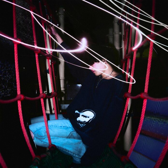 現役大学生ミュージシャン：アヤハラヨウ約6か月振りのリリースとなる新曲『ホームシックユース』リリース！のメイン画像