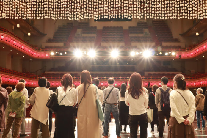 京都・南座 大人気プログラム「南座 春・夏の舞台体験ツアー」が2年振りに開催！のメイン画像