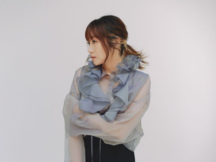 矢井田 瞳、25周年イヤーにおくる約3年振り13枚目のアルバム『DOORS』8/20リリース決定！25周年特設サイトで新ビジュアルとお祝いコメントを公開のメイン画像